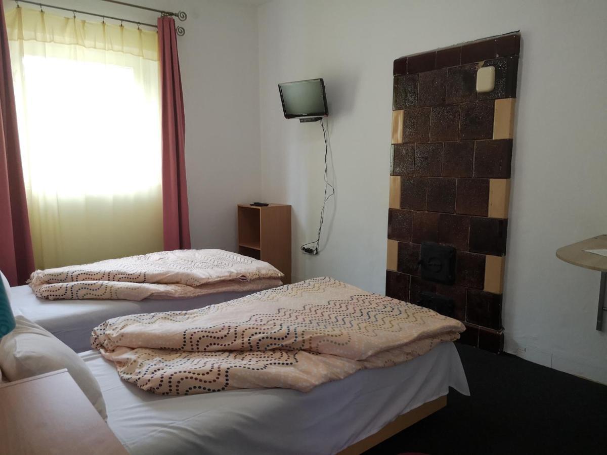 Vendeghaz Kalocsa Hotel Luaran gambar