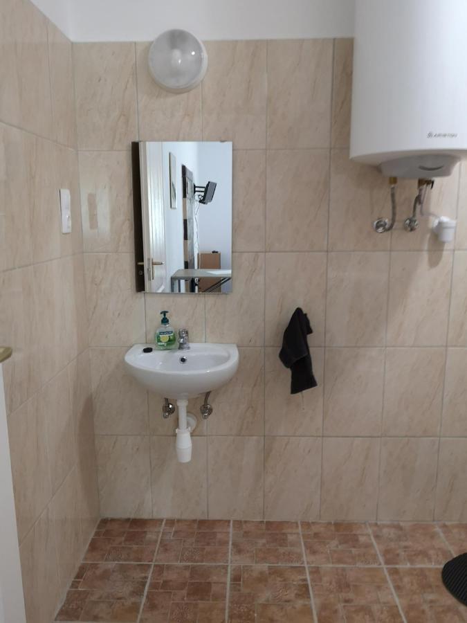 Vendeghaz Kalocsa Hotel Luaran gambar